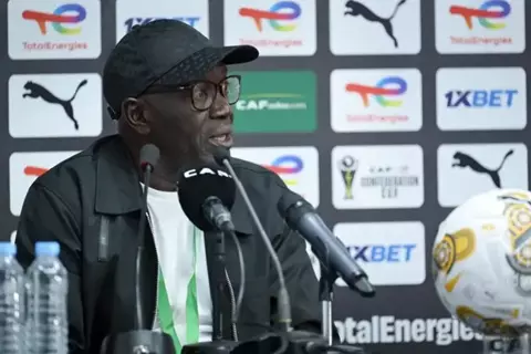 مدرب اتحاد العاصمة: الزمالك يحقق نتائج ممتازة خارج أرضه.. والنهائي لن يحسم في الذهاب 